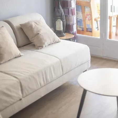 Apartment R68 Montserrat 32-3